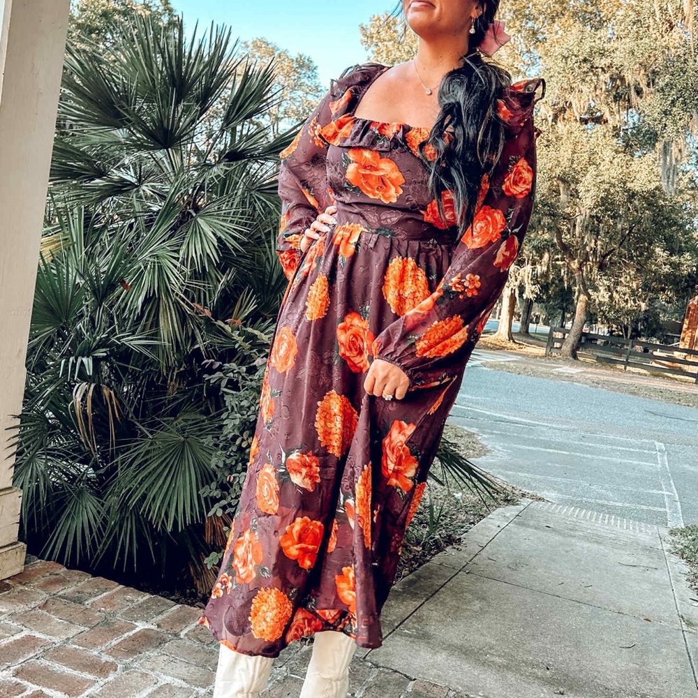 Elegant Floral Long Sleeve Dress